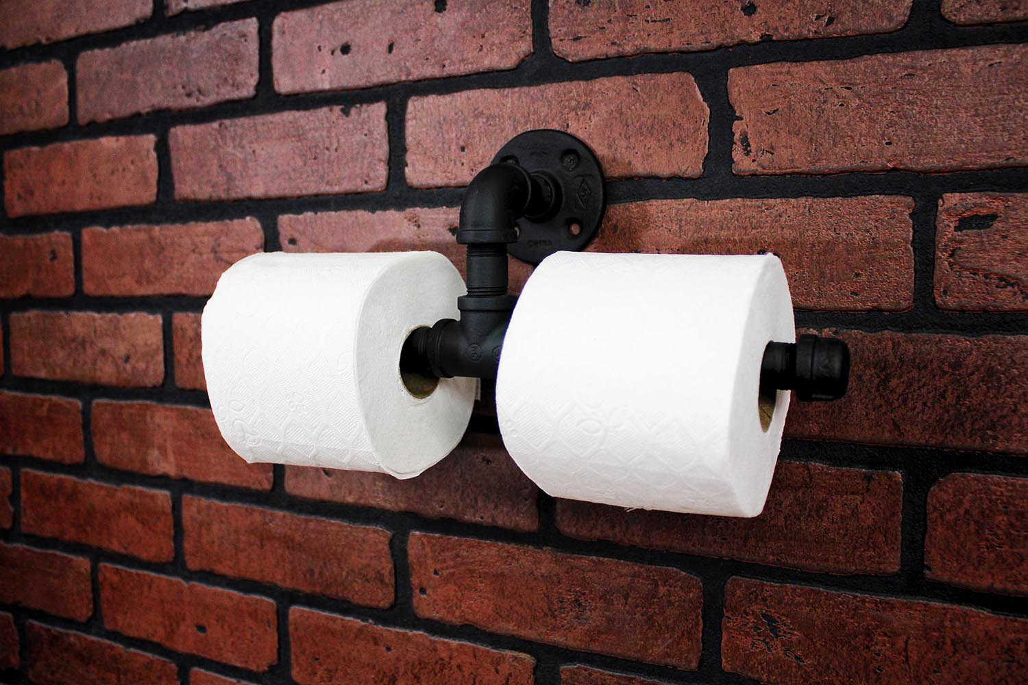 Portarrollos Artesanal Doble "Ikal" Negro Mate, Estilo Vintage Industrial para Baño, Hecho en México de manera Artesanal con Acero de alta resistencia.