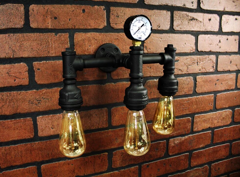 Lámpara de pared Artesanal "Bjorn", Estilo Vintage Industrial para Baño, Hecho en México de manera Artesanal con Acero de alta resistencia.